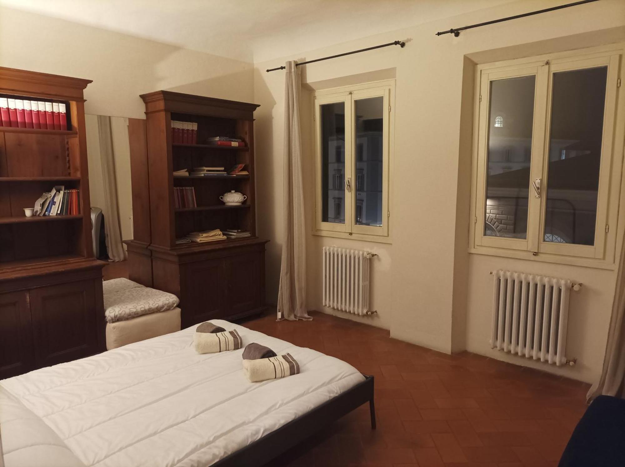 Panoramic Suite Near Duomo And Station Florenz Exterior foto
